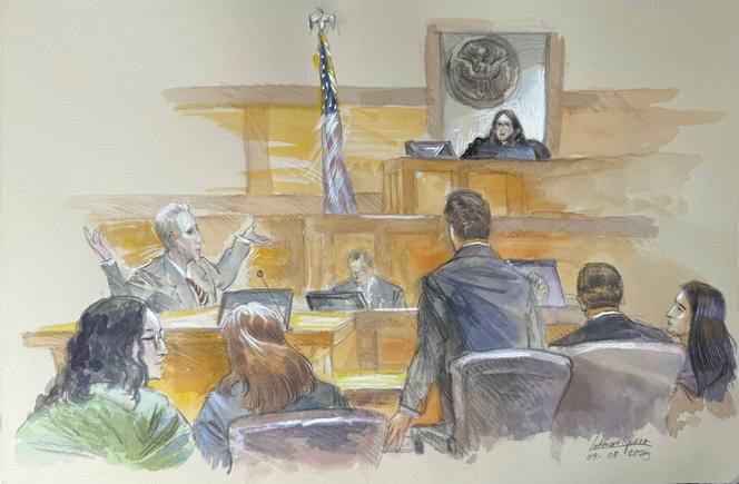 This courtroom sketch shows Ryan Routh, left, who is charged with attempting to assassinate Donald Trump last year at a golf course. On September 8, 2025, in Fort Pierce, Florida, United States.