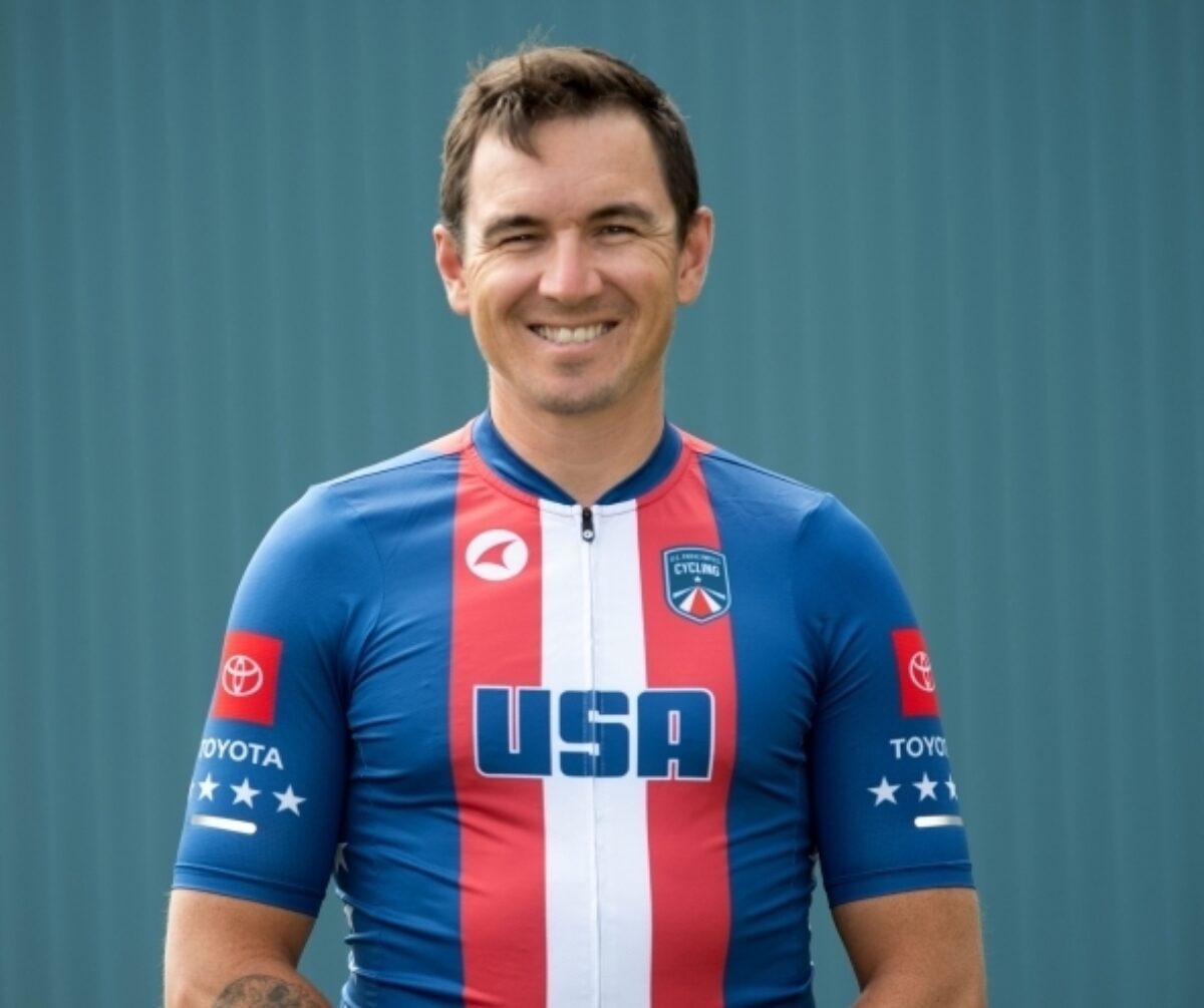 Dennic Connors Headshot